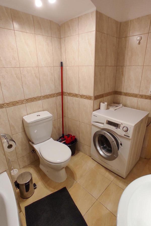 Theatroom Apartman Eger Ngoại thất bức ảnh